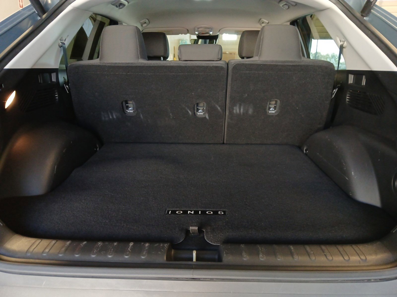 Certified 2024 Hyundai Ioniq 5 SEL image 17