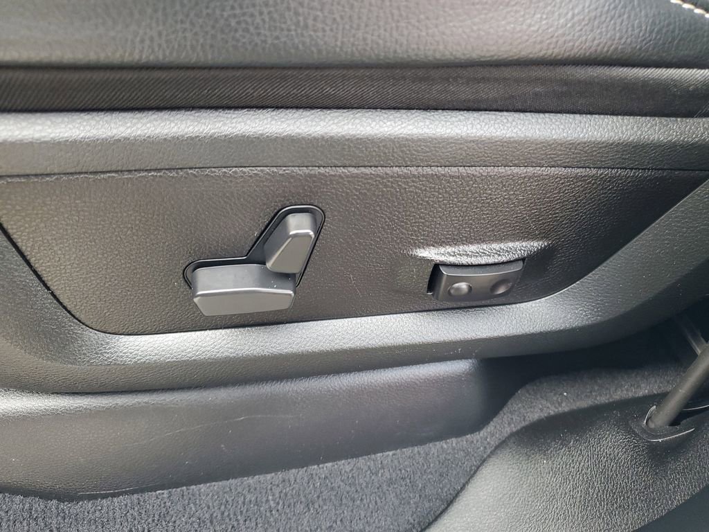 Used 2024 RAM 2500 Rebel AWD/4WD image 7