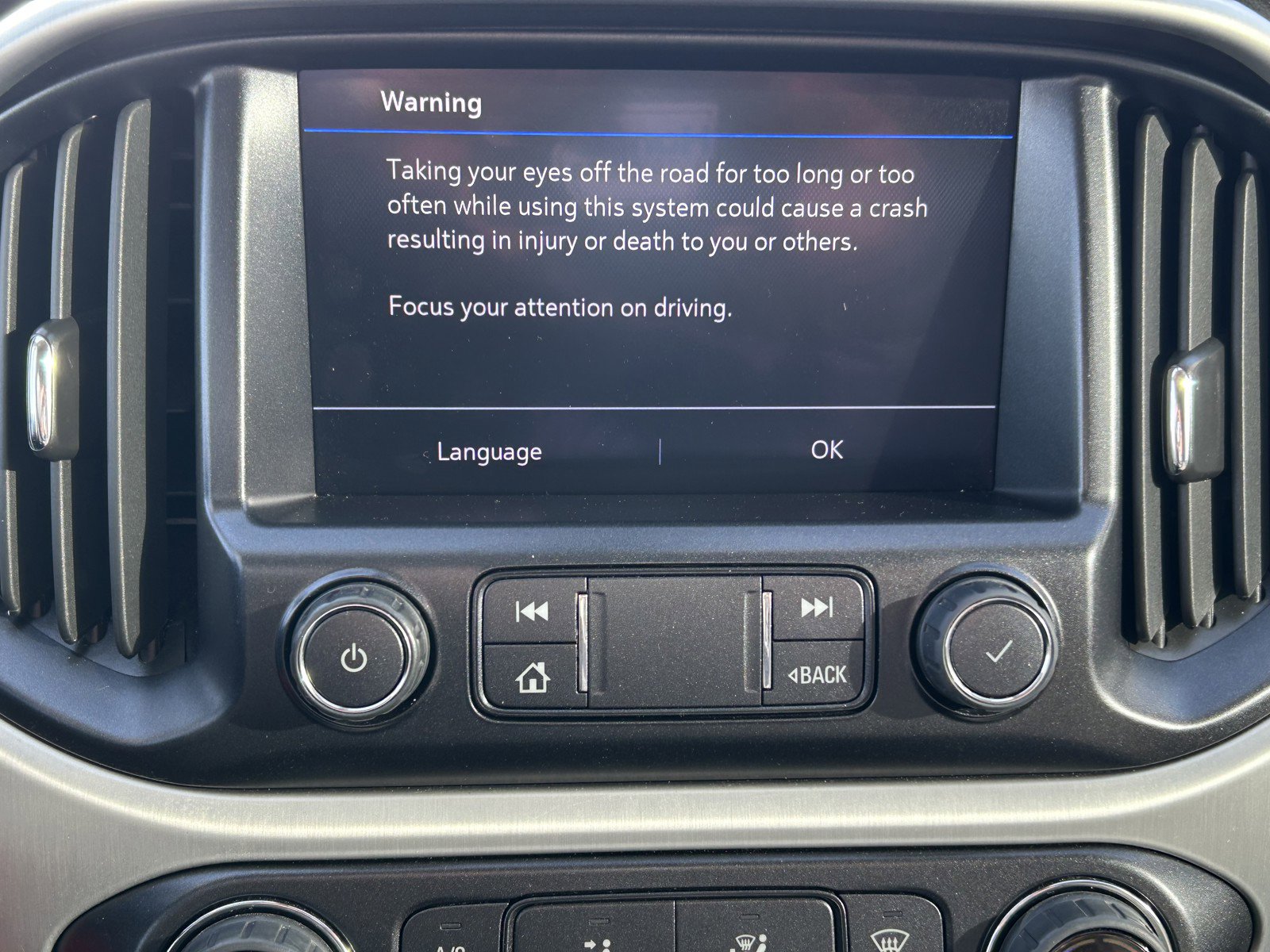 Used 2022 GMC Canyon Elevation image 30