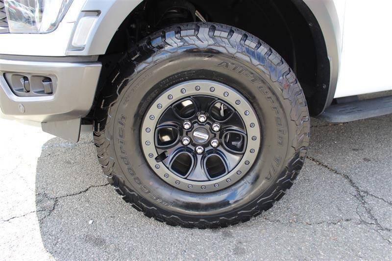 Used 2022 Ford F150 Raptor w/ Equipment Group 801A High AWD/4WD image 9