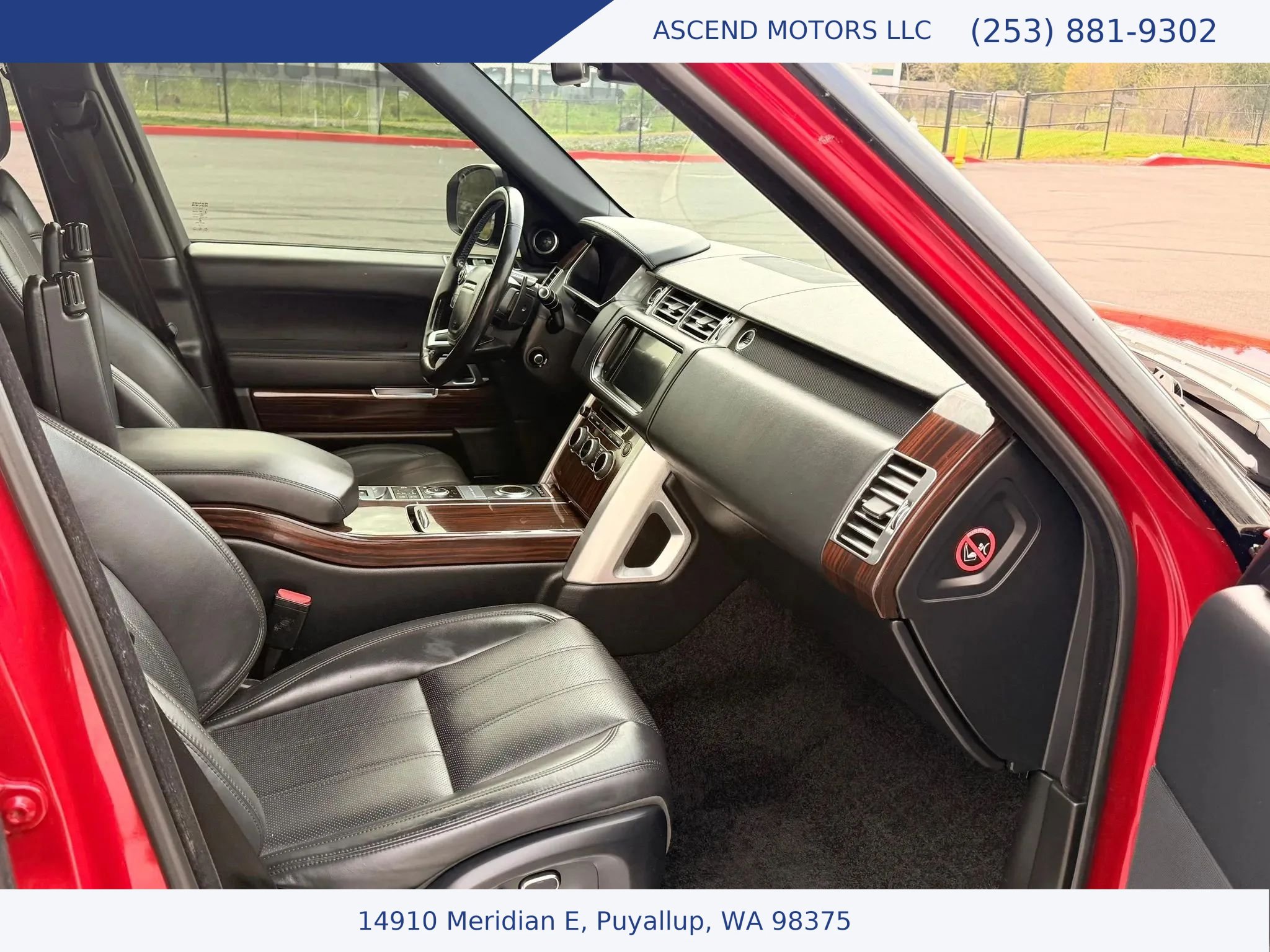 Used 2014 Land Rover Range Rover HSE AWD/4WD image 11