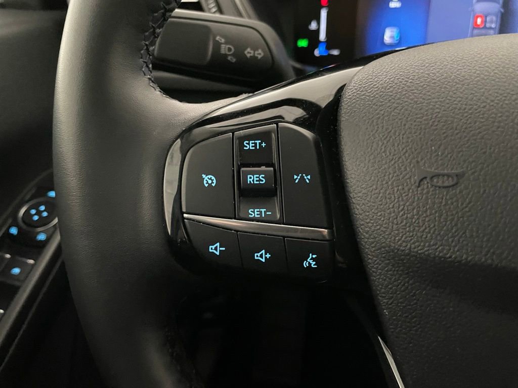 Used 2024 Ford Escape Active image 18