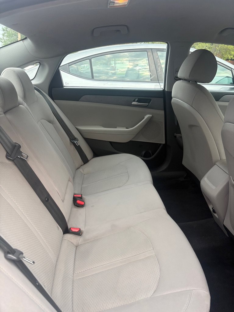 Used 2019 Hyundai Sonata SE FWD image 12
