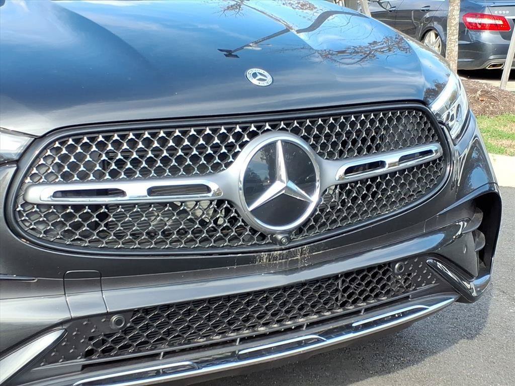 New 2025 Mercedes-Benz GLC 350e 4MATIC image 3