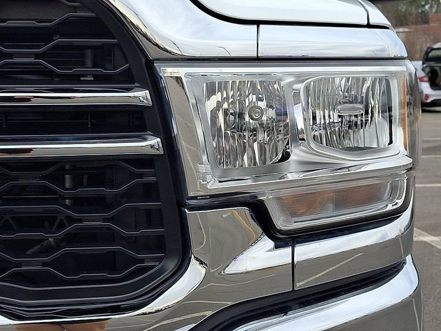Used 2024 RAM 2500 Tradesman w/ Chrome Appearance Group image 9