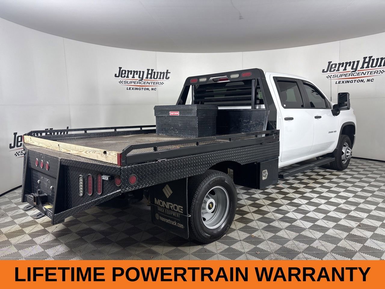 Used 2023 Chevrolet Silverado 3500 W/T w/ WT Convenience Package image 5