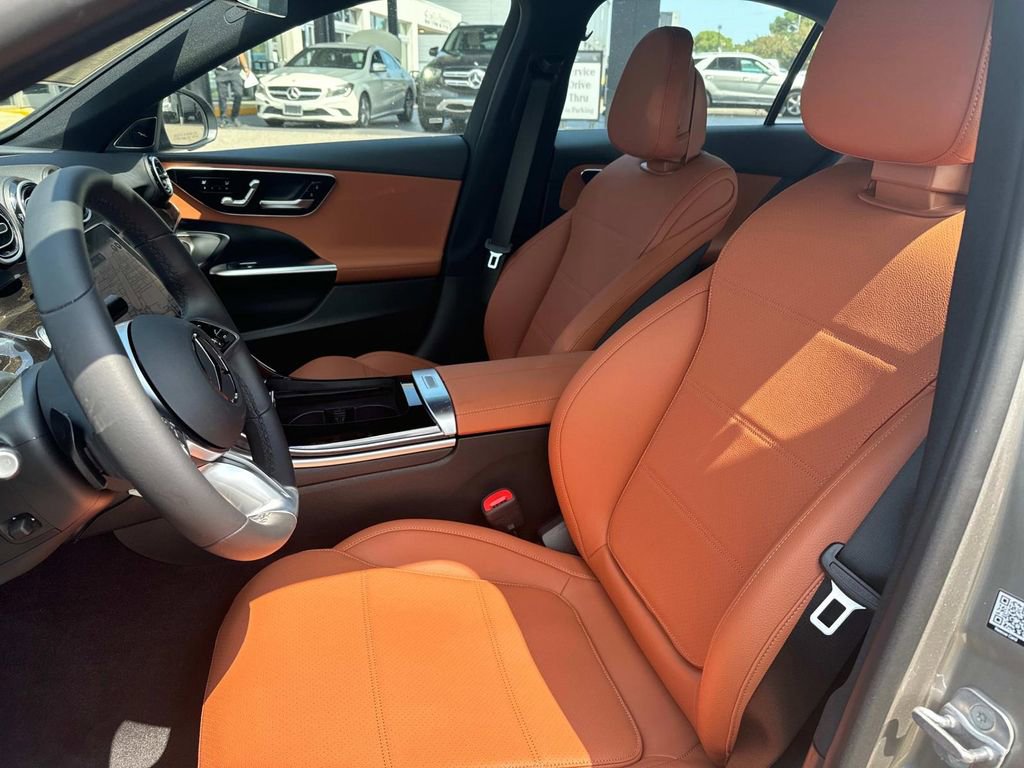 Used 2024 Mercedes-Benz C 300 C 300 image 8