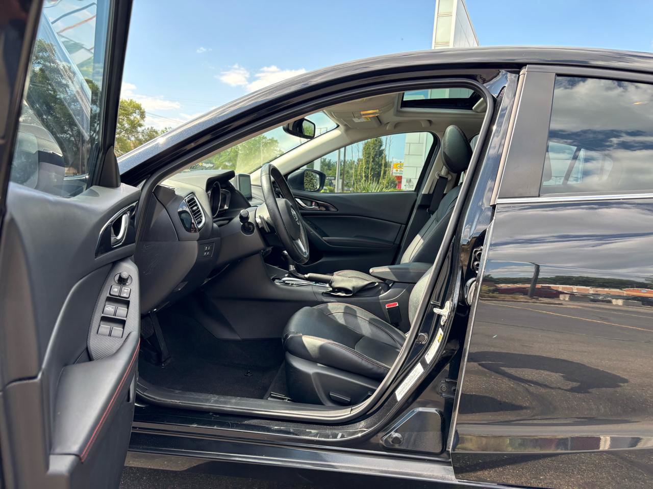 Used 2016 MAZDA MAZDA3 s Grand Touring FWD image 15