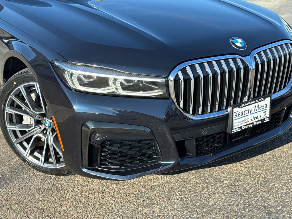 Used 2021 BMW 750i xDrive w/ Autobahn Package AWD/4WD image 6