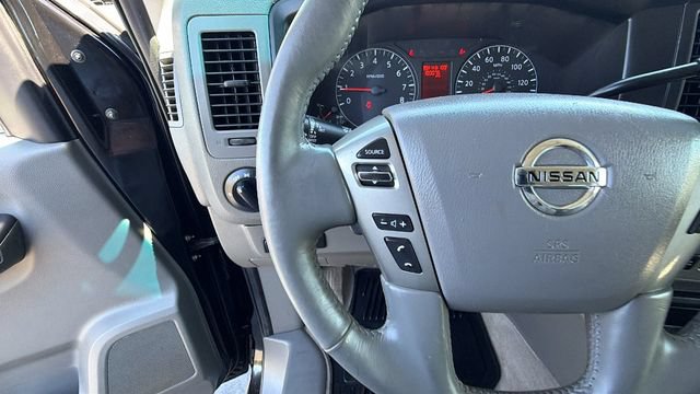 Used 2018 Nissan NV 3500 SL RWD image 21