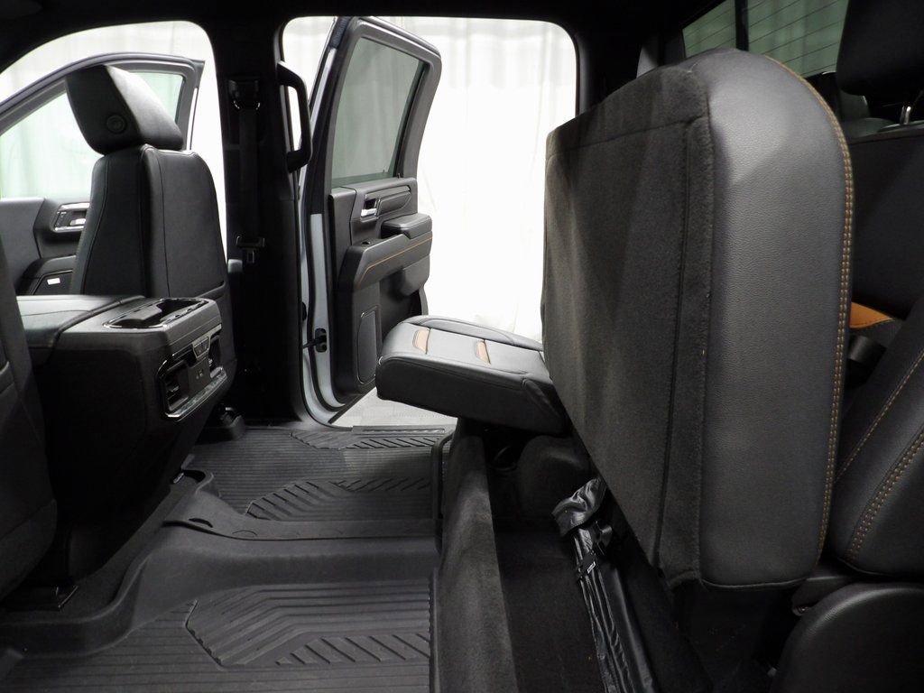 Used 2024 GMC Sierra 2500 AT4 w/ AT4 Premium Plus Package image 14