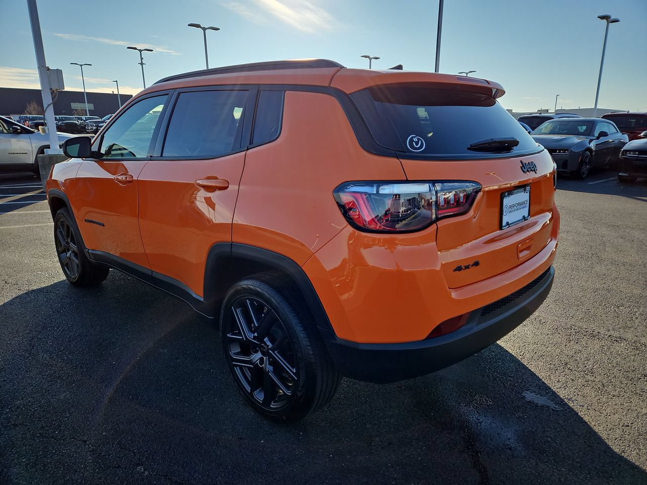 New 2026 Jeep Compass Latitude w/ Sun and Sound Group AWD/4WD image 5