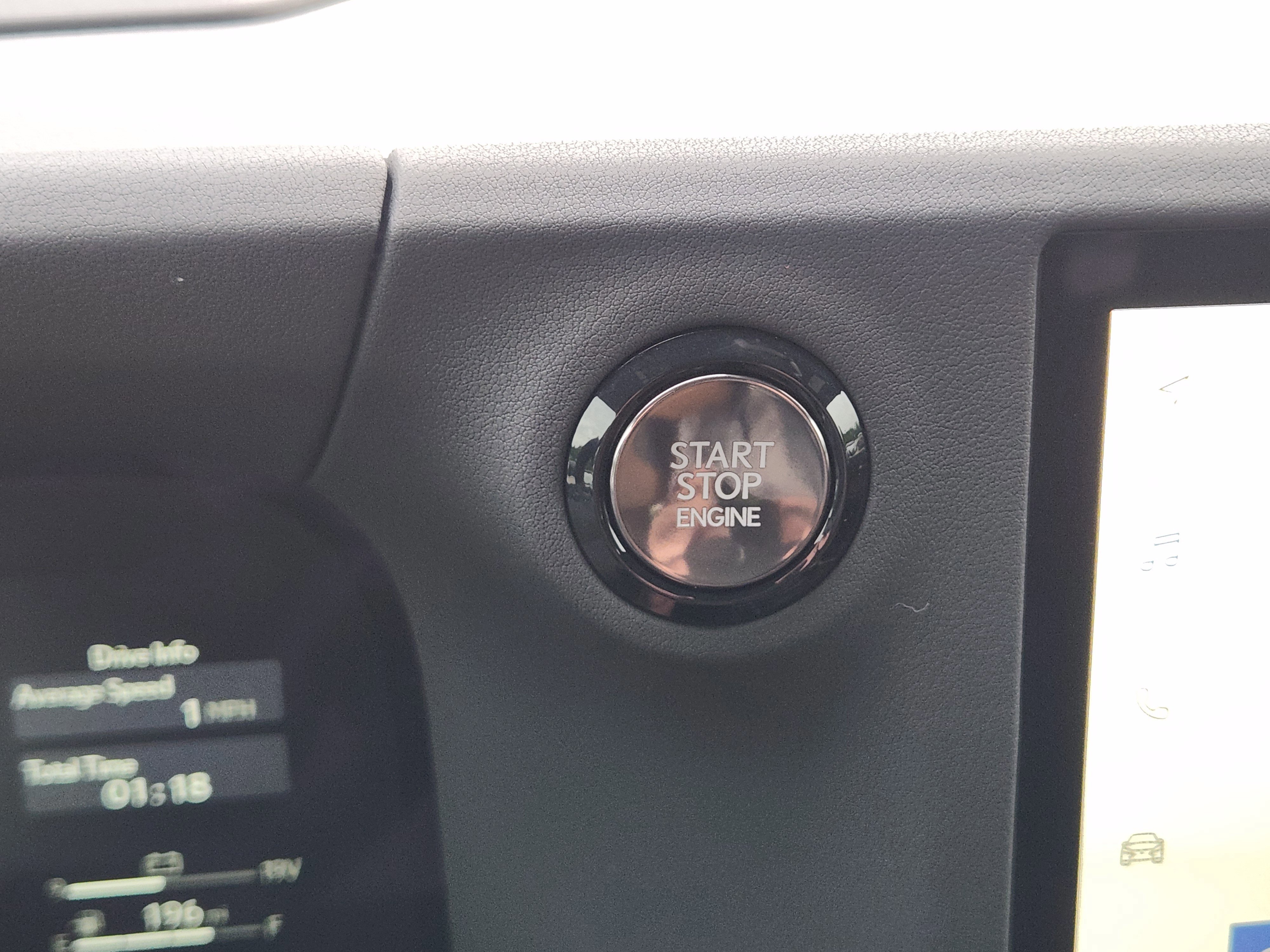 Used 2025 Lexus GX 550 w/ Accessory Package (Z1) AWD/4WD image 11