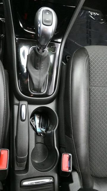 Used 2022 Buick Encore Preferred image 20