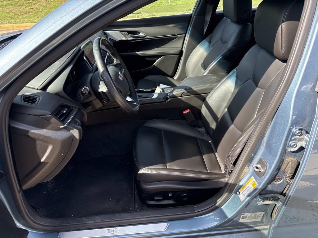 Used 2023 Cadillac CT4 Luxury w/ Sun And Sound Package AWD/4WD image 8
