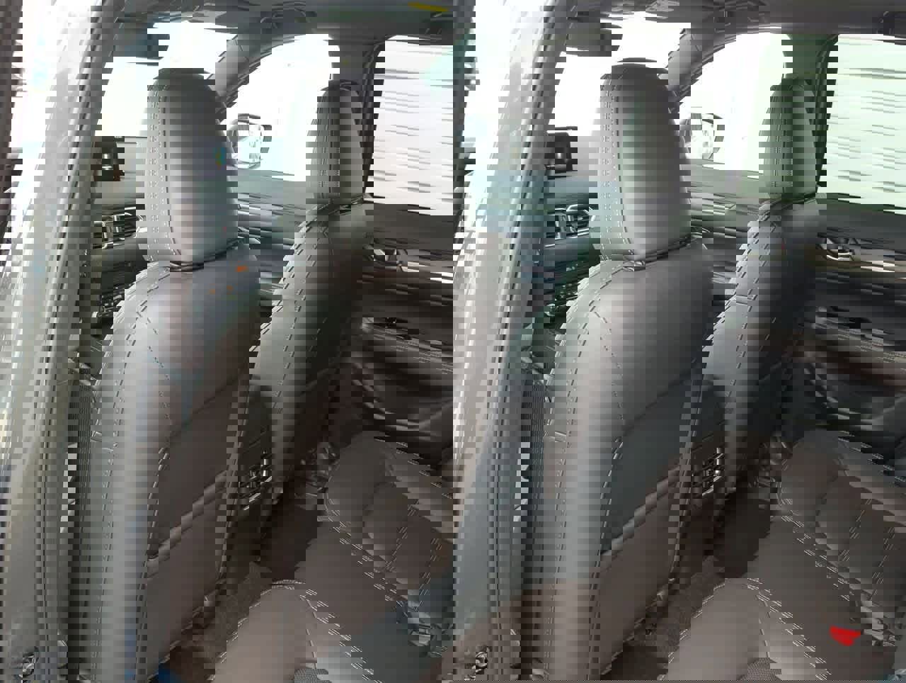 New 2025 MAZDA CX-5 Signature image 16