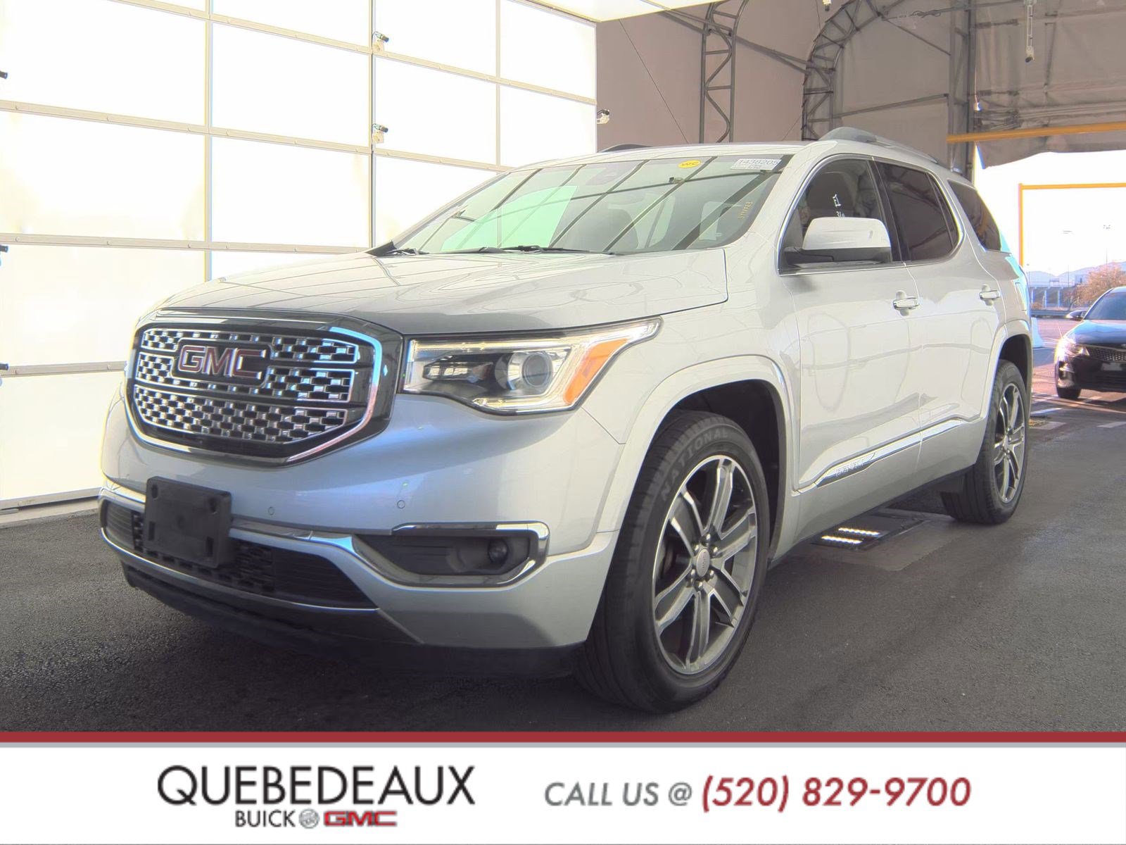 Used 2017 GMC Acadia Denali w/ Technology Package image 5