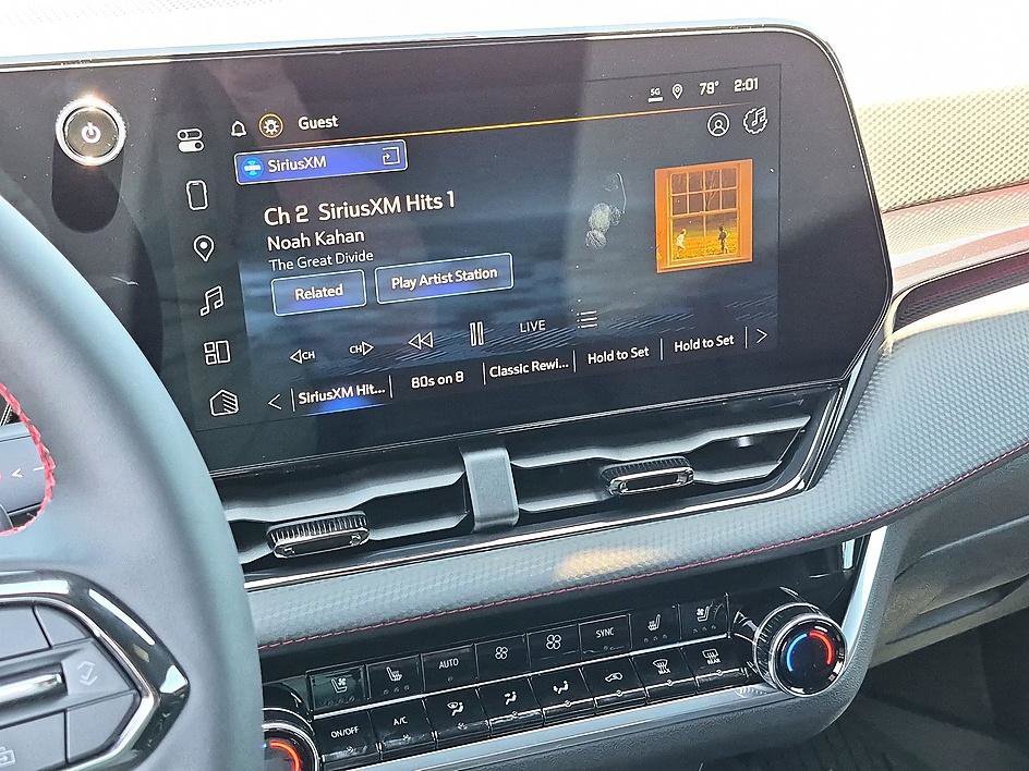 New 2026 Chevrolet Equinox RS w/ Convenience Package III FWD image 21