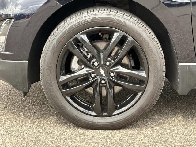 Used 2020 Chevrolet Equinox LT w/ Sport Edition FWD image 8