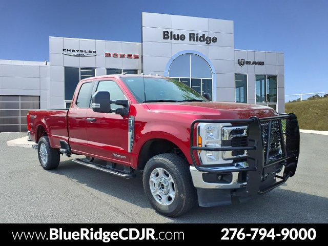 Used 2025 Ford F350 XLT w/ FX4 Off-Road Package