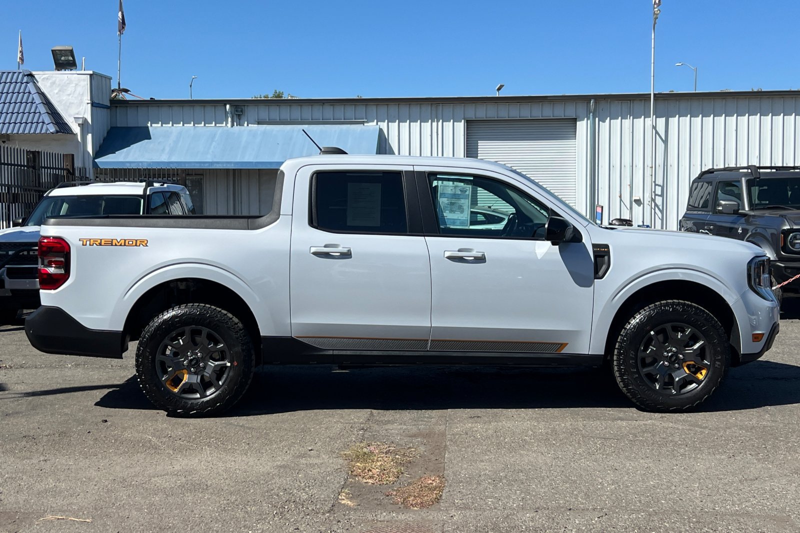 Used 2026 Ford Maverick Tremor AWD/4WD image 3