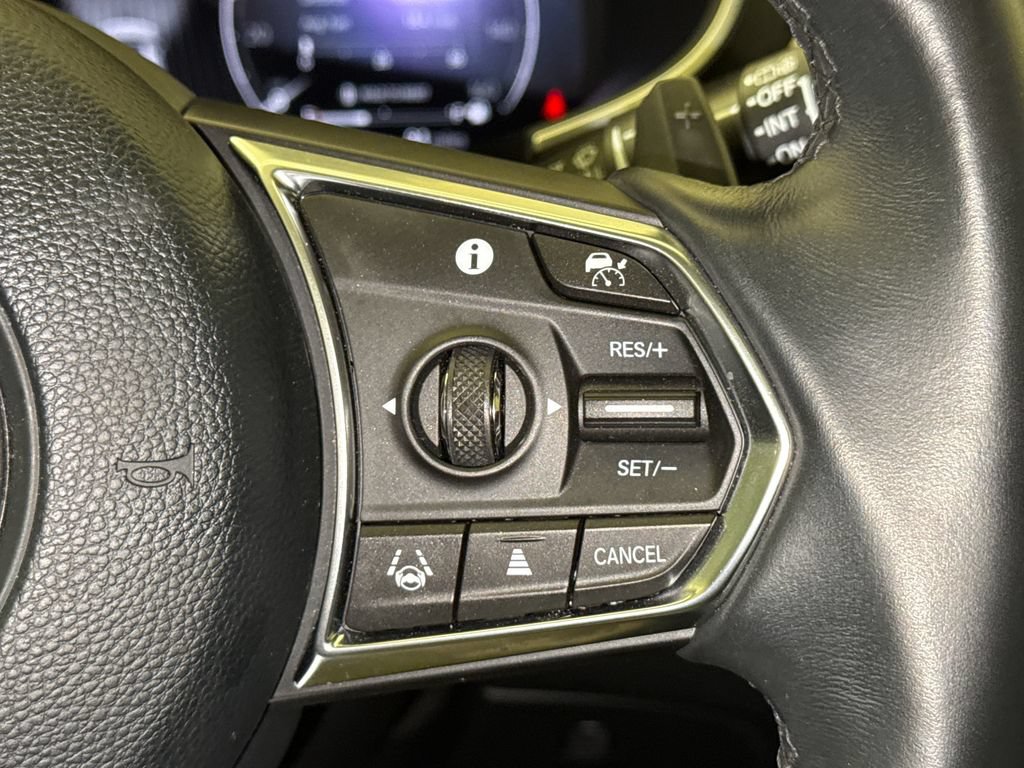 Used 2023 Acura MDX w/ Technology Package FWD image 34
