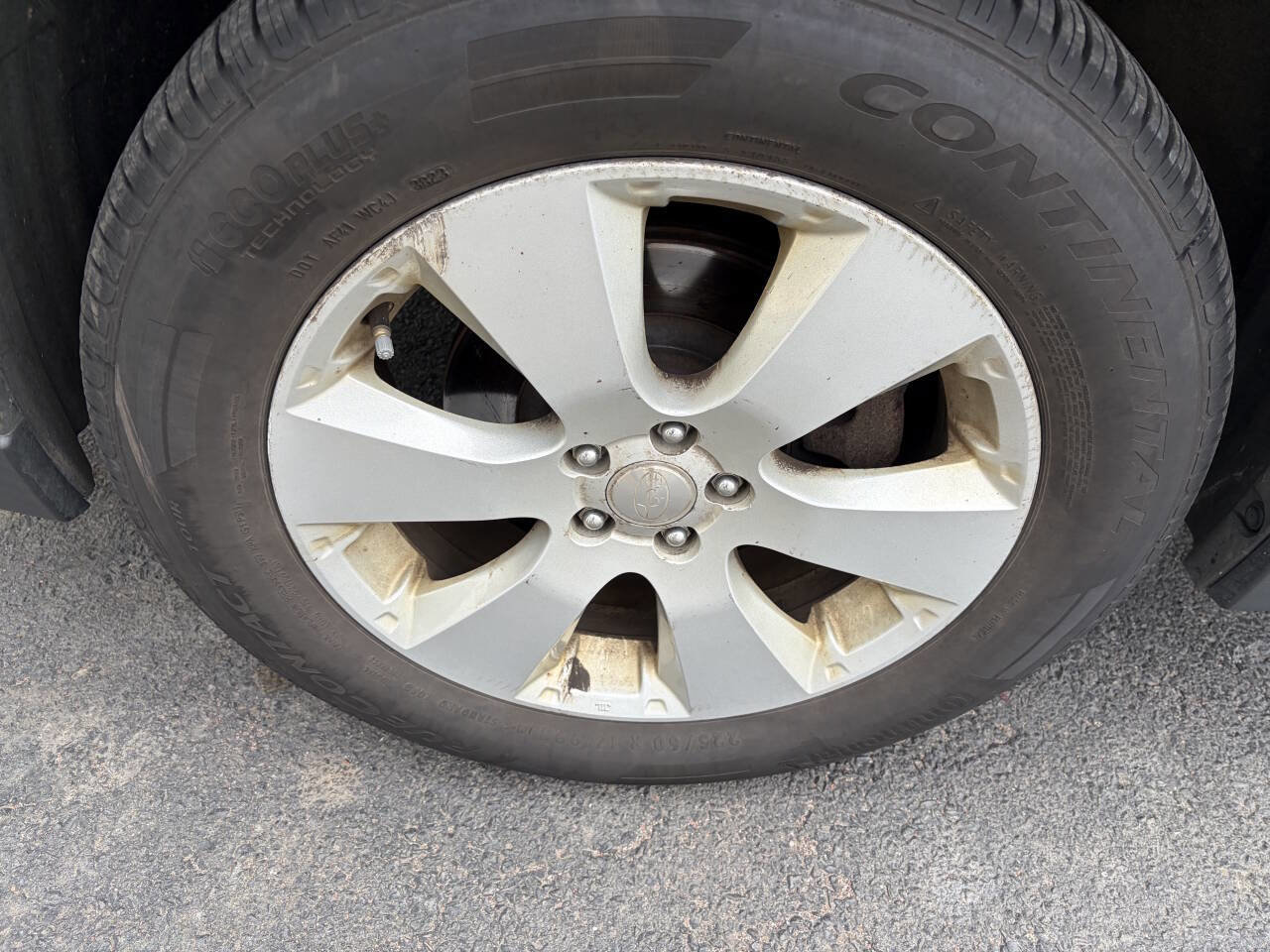 Used 2010 Subaru Outback 2.5i Premium image 7