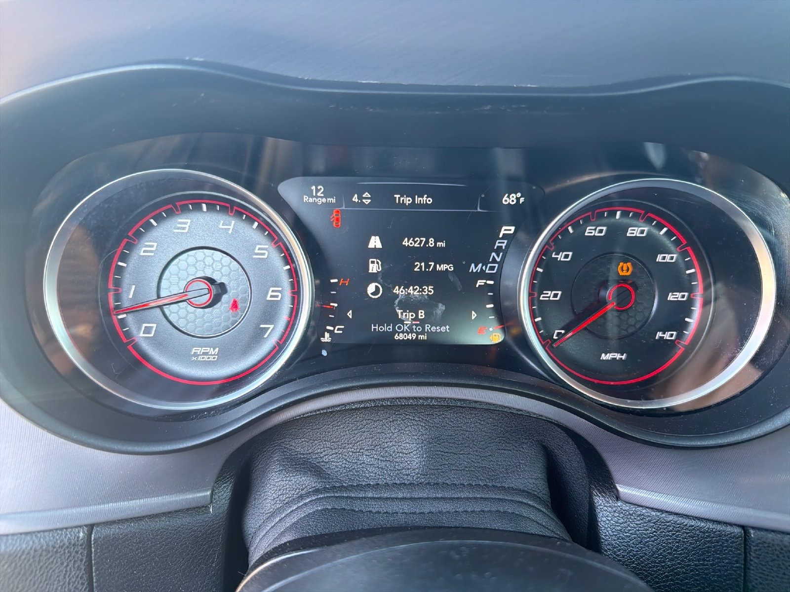 Used 2023 Dodge Charger SXT w/ Cold Weather Package RWD image 18