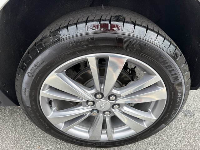 Certified 2023 Cadillac XT5 Premium Luxury AWD/4WD image 20