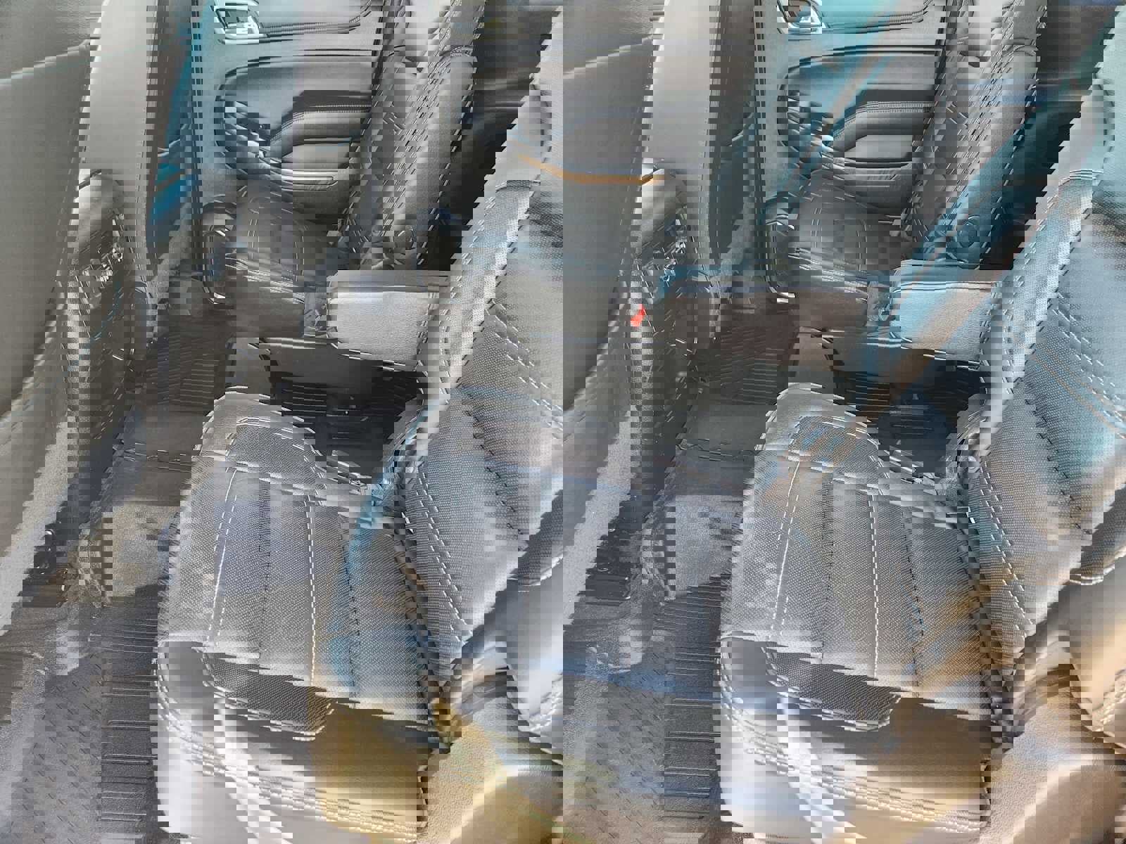 Used 2019 GMC Yukon XL Denali image 11