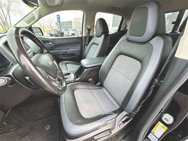 Used 2017 Chevrolet Colorado Z71 image 17