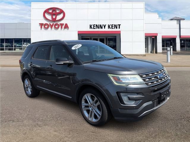 Used 2017 Ford Explorer XLT w/ Equipment Group 202A