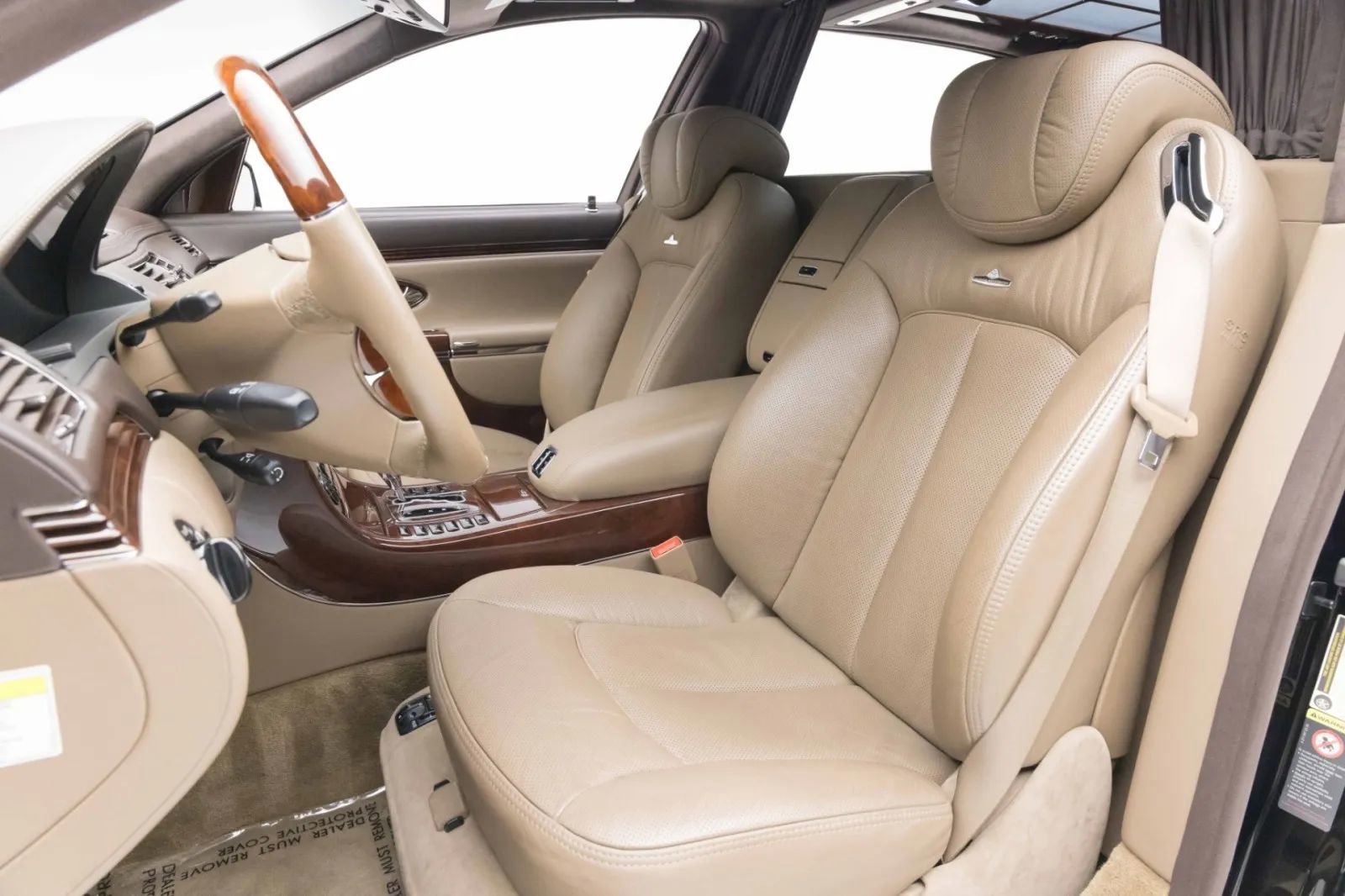 Used 2012 Maybach 62 RWD image 8