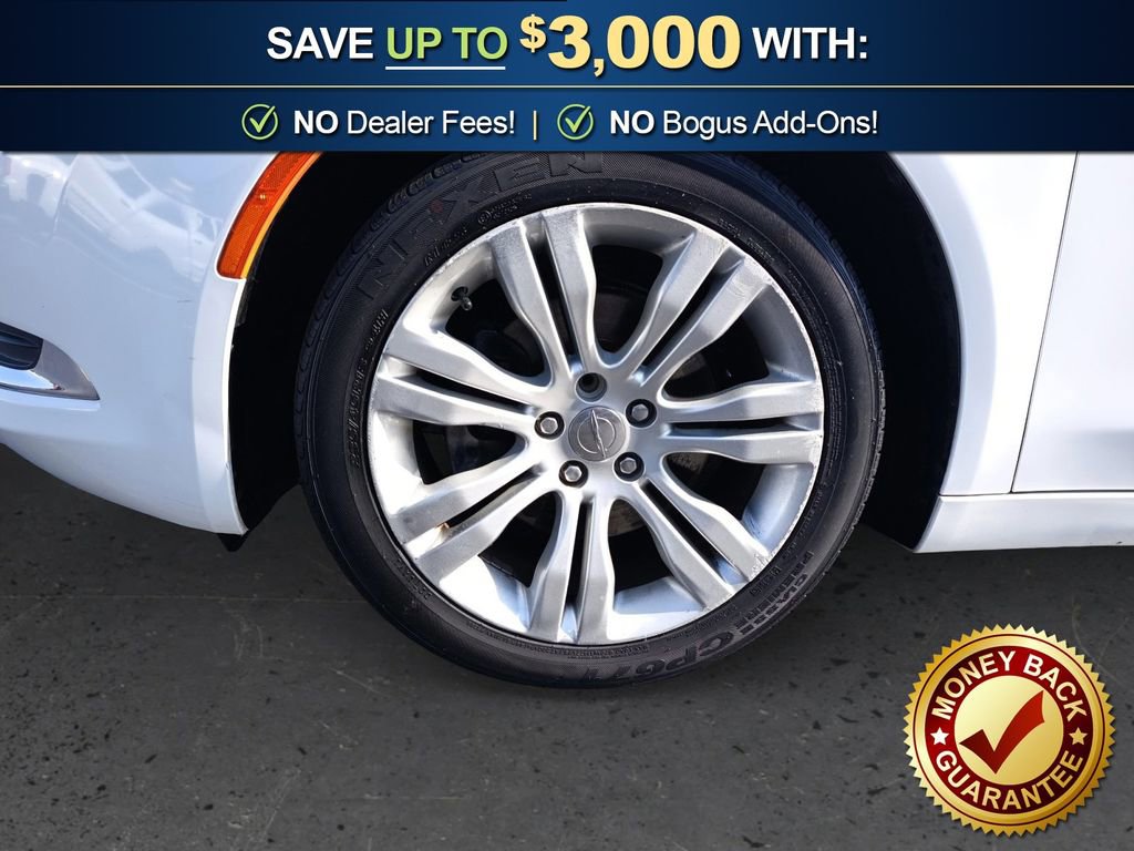 Used 2015 Chrysler 200 Limited w/ Convenience Group FWD image 13