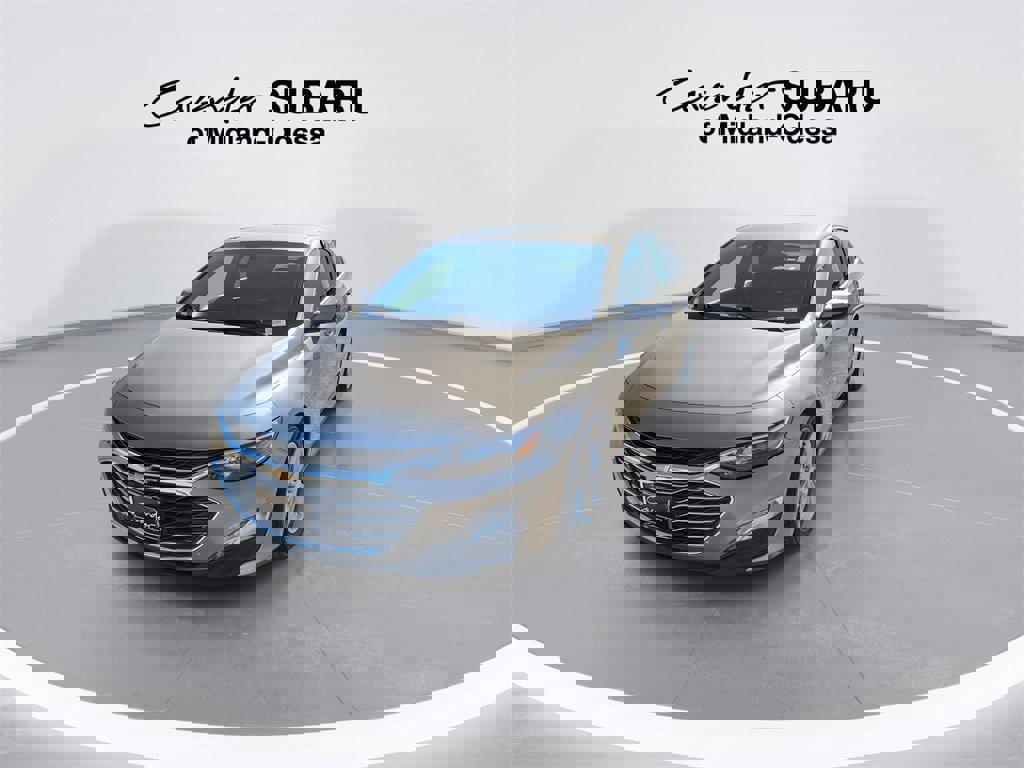 Used 2024 Chevrolet Malibu LT image 4