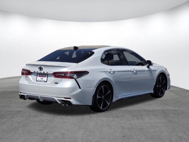 Used 2021 Toyota Camry XSE FWD image 4