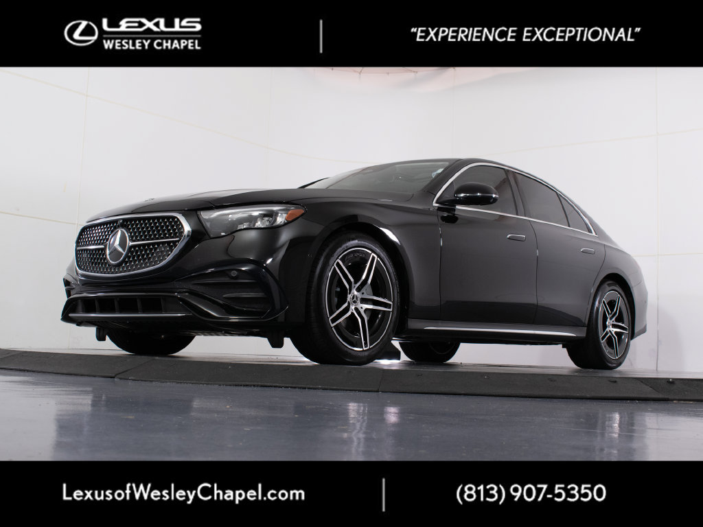 Used 2025 Mercedes-Benz E 350 4MATIC Sedan image 8
