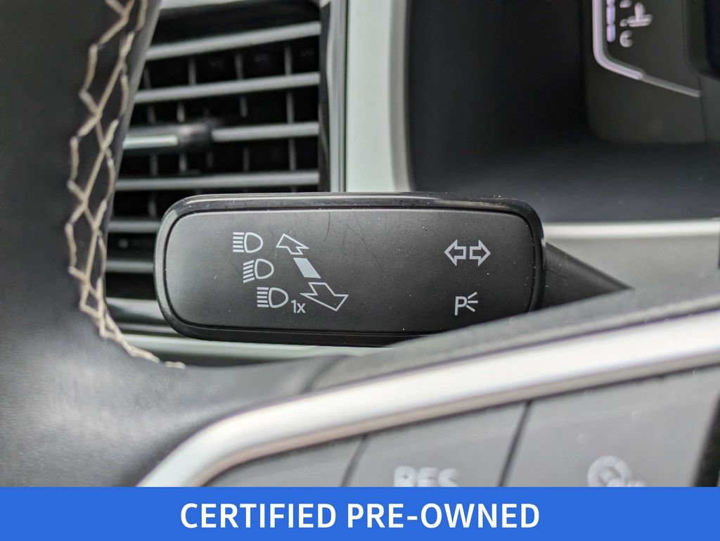 Certified 2023 Volkswagen Atlas Cross Sport SE AWD/4WD image 40