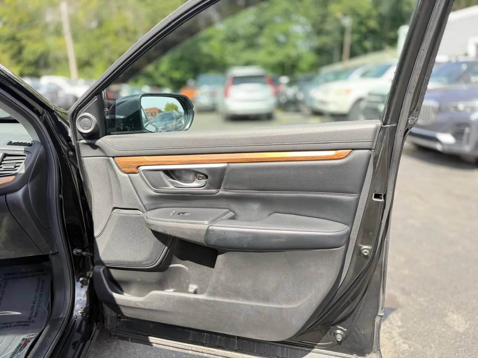Used 2017 Honda CR-V EX-L image 28