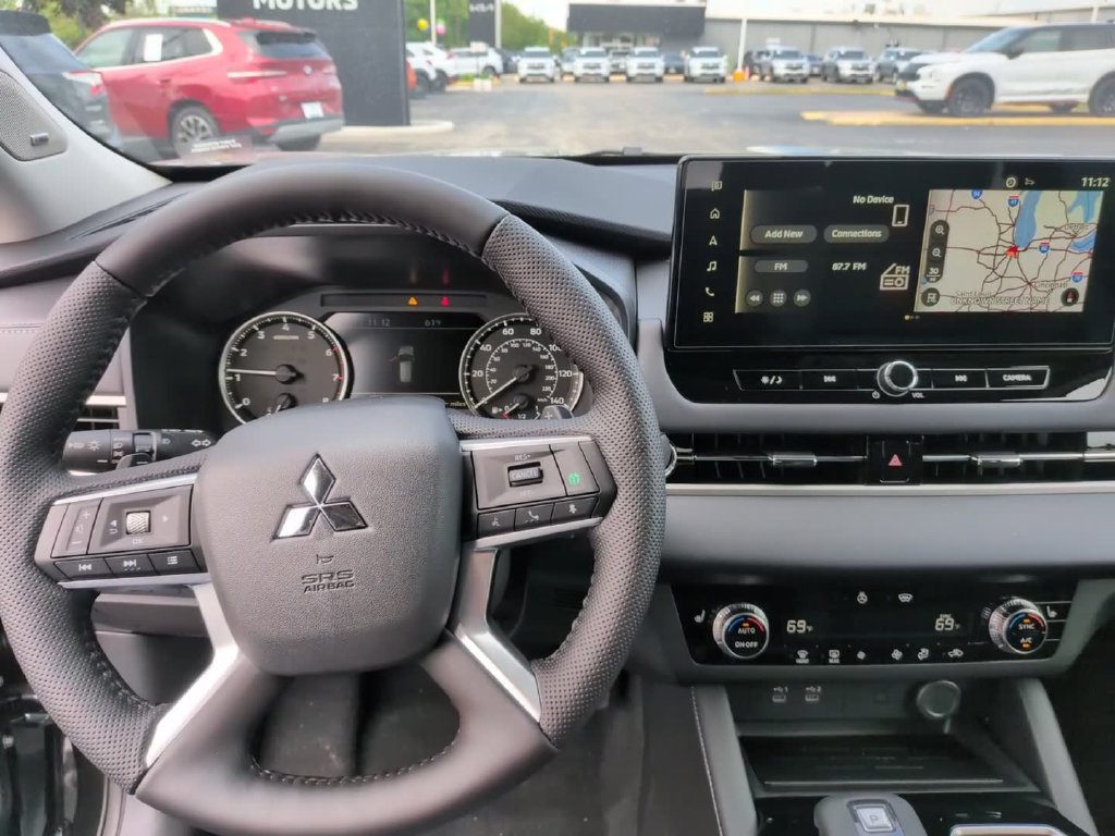 New 2026 Mitsubishi Outlander SE AWD/4WD image 32