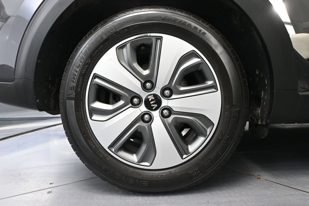 Used 2019 Kia Niro EX FWD image 14