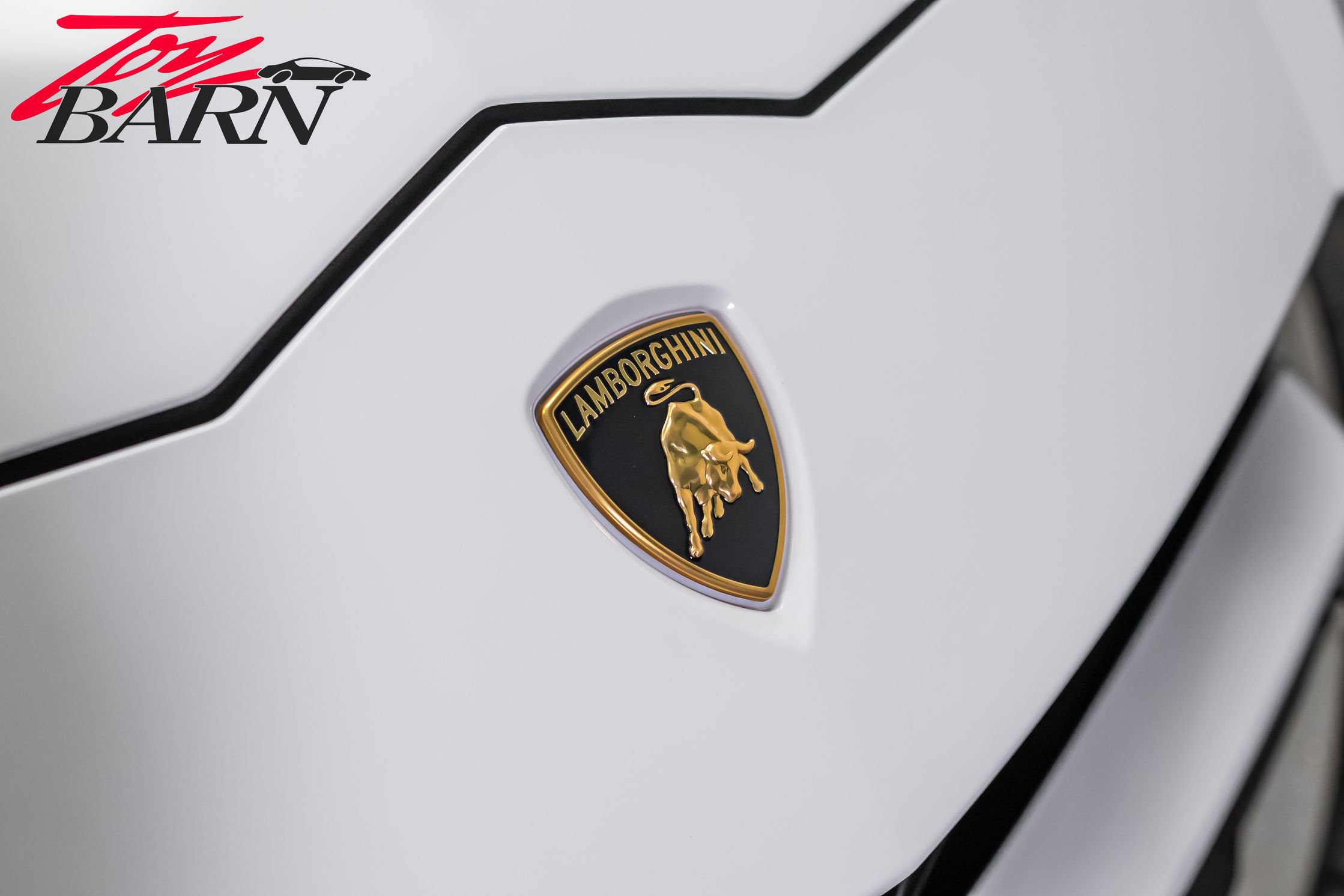 Used 2022 Lamborghini Urus AWD/4WD image 9