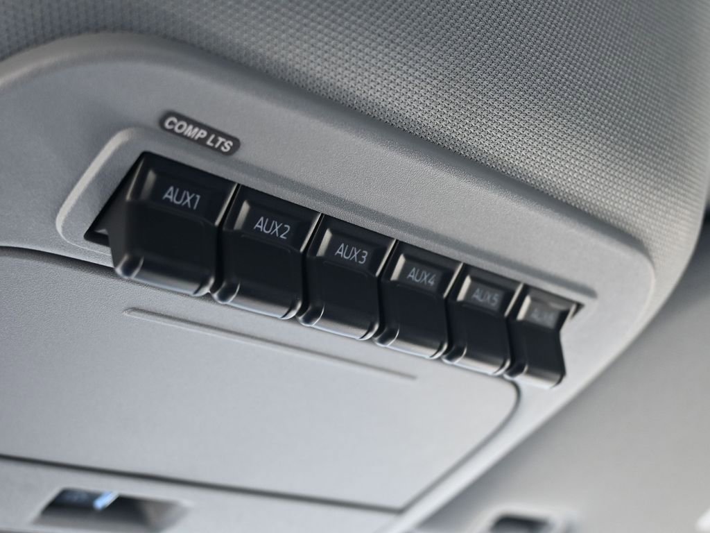 New 2026 Ford F450 XL w/ XL Chrome Package image 30