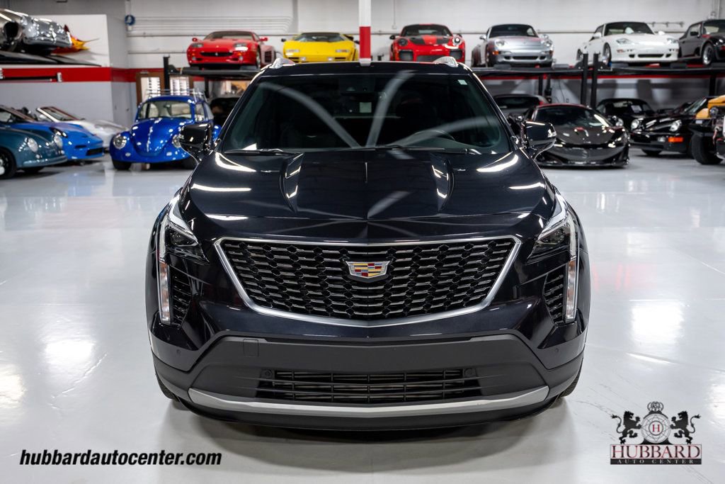 Used 2023 Cadillac XT4 Premium Luxury image 3