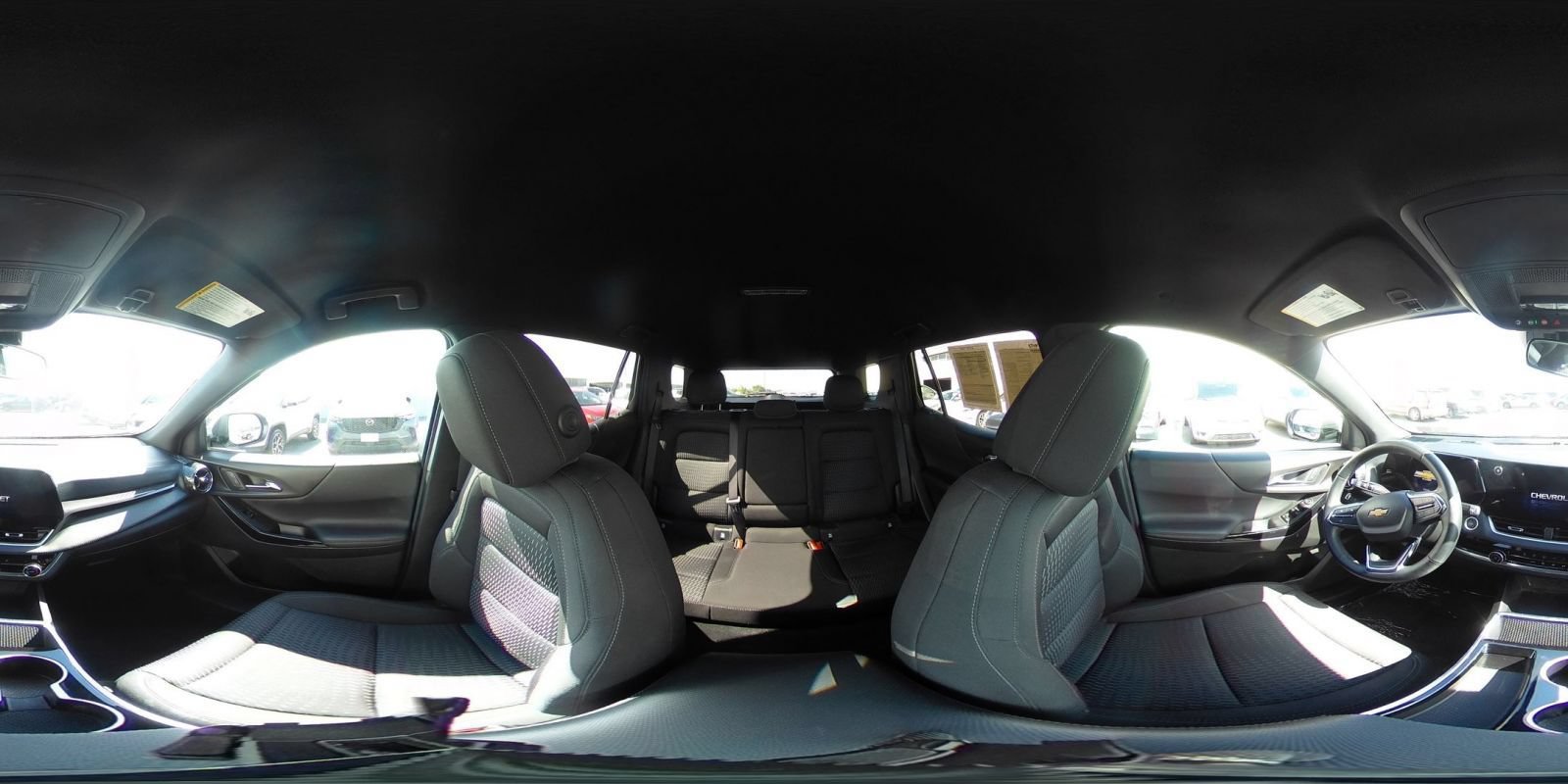 Used 2025 Chevrolet Equinox LT FWD image 42