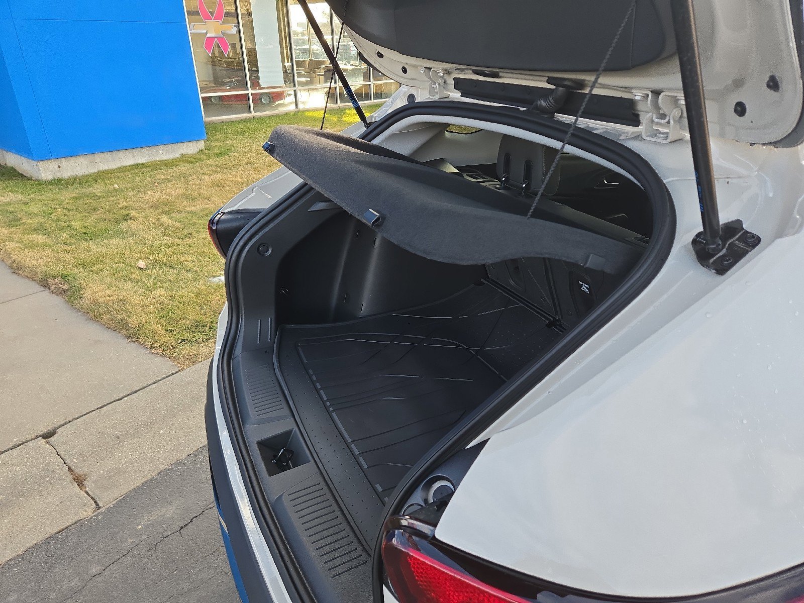 New 2026 Chevrolet Trax ACTIV w/ Sunroof Package image 21