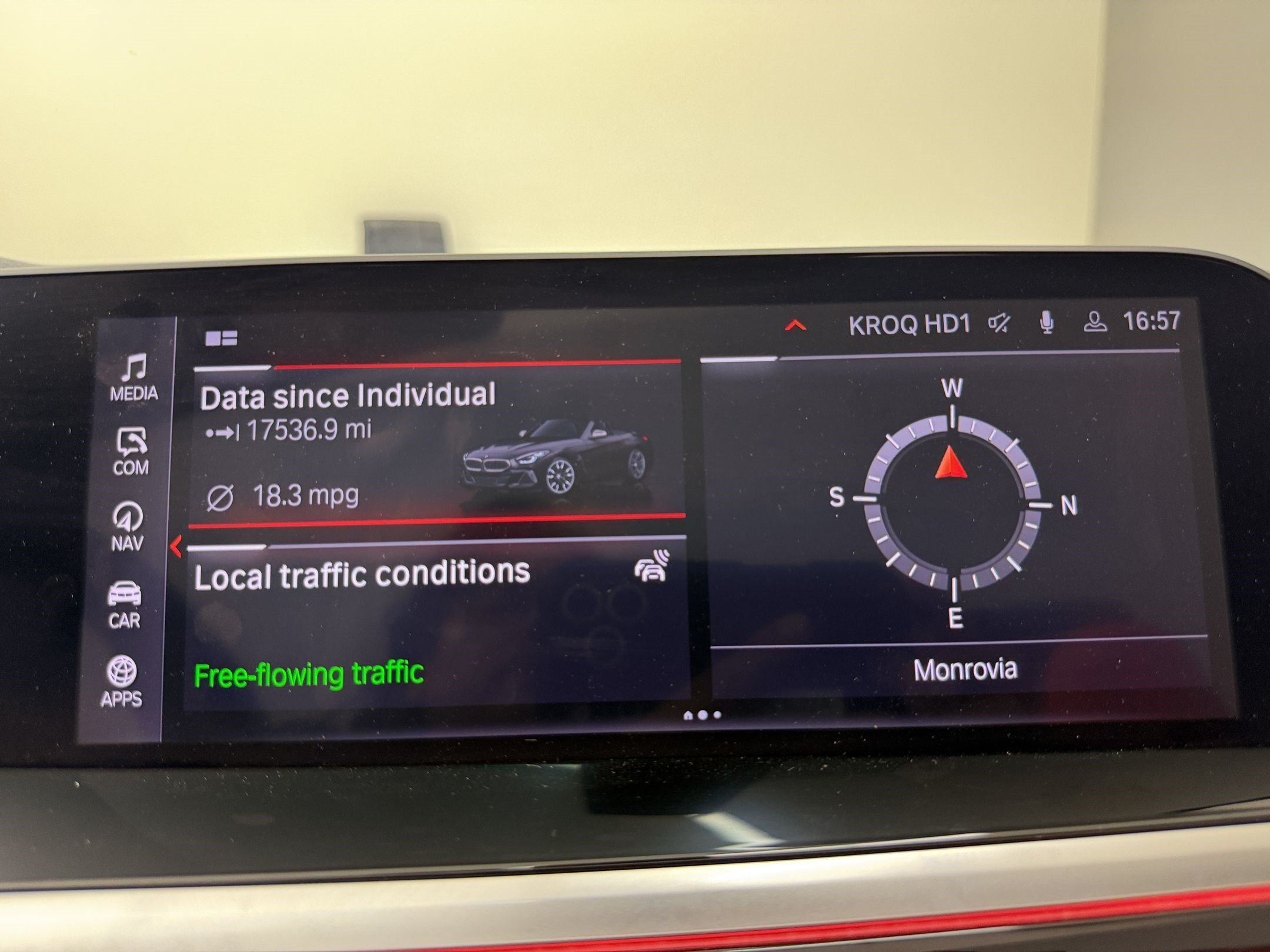 Used 2024 BMW Z4 M40i w/ Premium Package RWD image 23