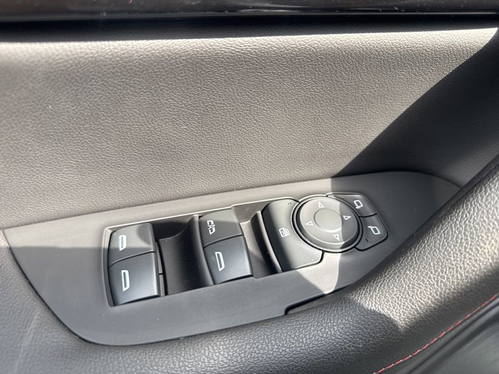 Used 2022 Chevrolet Blazer RS w/ Enhanced Convenience Package AWD/4WD image 29