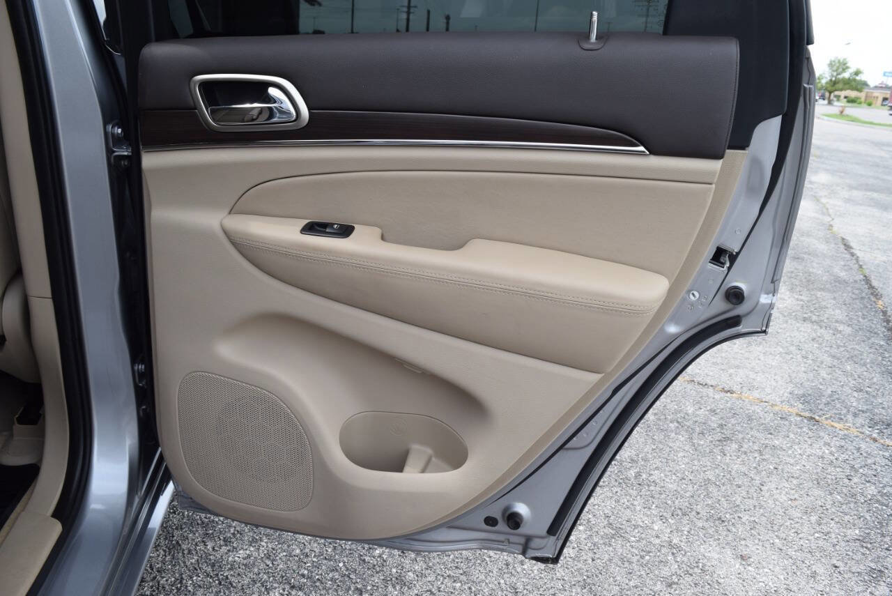 Used 2015 Jeep Grand Cherokee Overland image 53