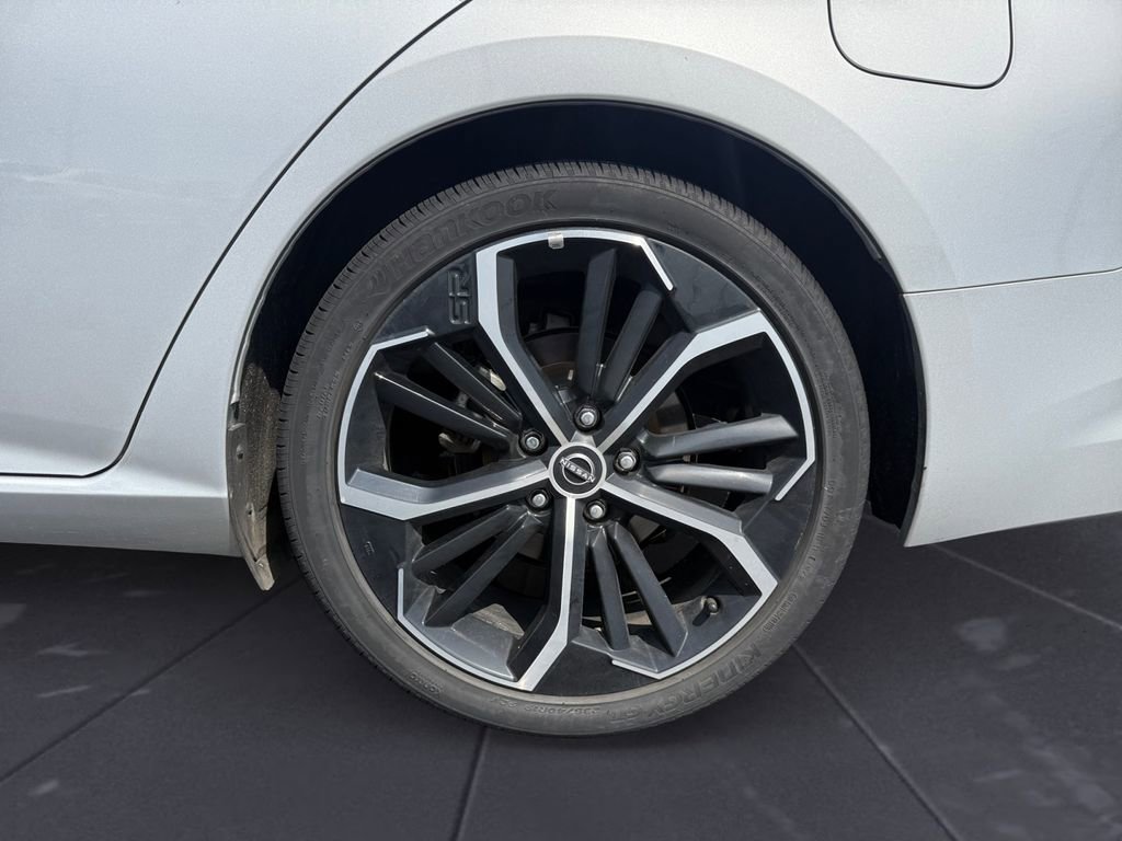 Used 2023 Nissan Altima 2.5 SR image 14